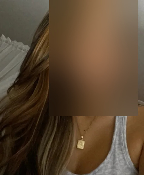 Melania Zora - zdjęcie 1