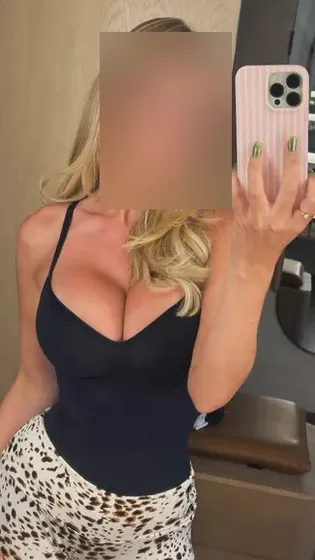 Sara Rose - zdjęcie 1