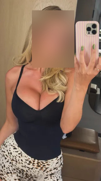Sara Rose - zdjęcie 1