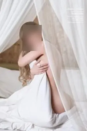 Helena Violet - zdjęcie 1