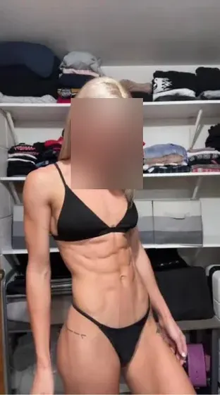 Antonia Rose - zdjęcie 1