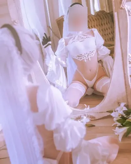 Vanessa Monroe - zdjęcie 1
