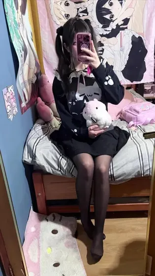 Noemi Violet - zdjęcie 1