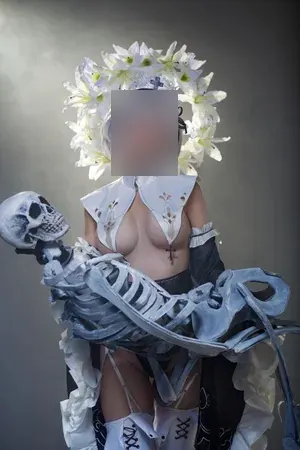Wiktoria Flora - zdjęcie 1